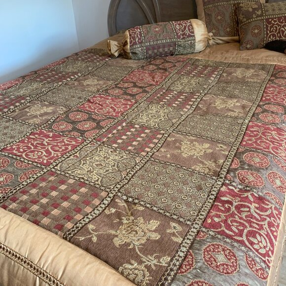 Tuscan Opulent Old World Patchwork Comforter Set - Double/Queen Size - Picture 5 of 14